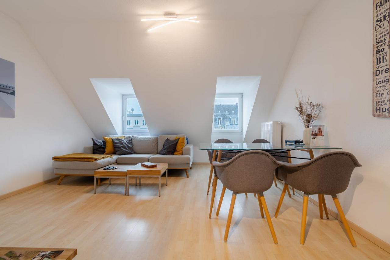 Home By Doni I Serviced Apartments I Ruhig I Zentral Nahe Rmcc, Staatsheater & Landtag Wiesbaden Eksteriør bilde