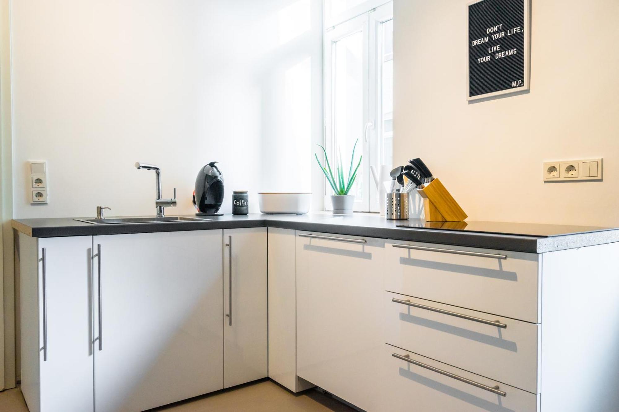 Home By Doni I Serviced Apartments I Ruhig I Zentral Nahe Rmcc, Staatsheater & Landtag Wiesbaden Rom bilde