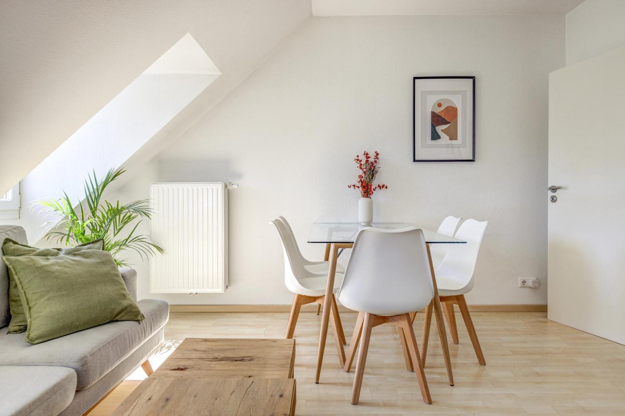 Home By Doni I Serviced Apartments I Ruhig I Zentral Nahe Rmcc, Staatsheater & Landtag Wiesbaden Eksteriør bilde