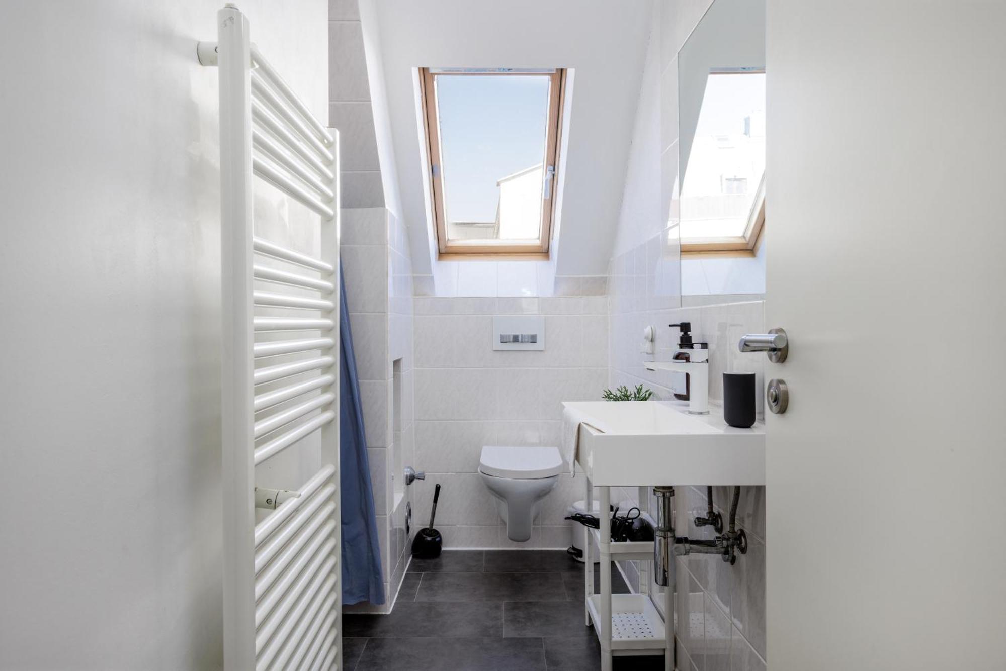 Home By Doni I Serviced Apartments I Ruhig I Zentral Nahe Rmcc, Staatsheater & Landtag Wiesbaden Eksteriør bilde