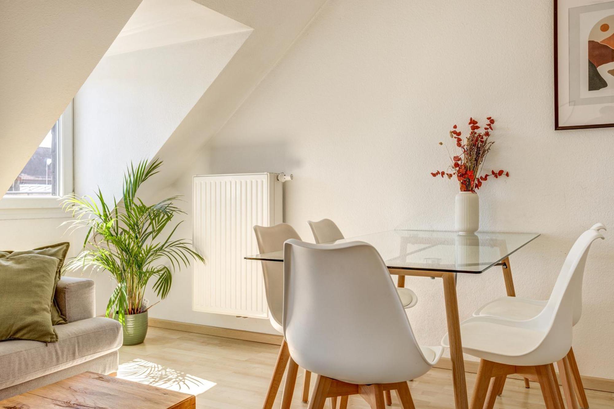 Home By Doni I Serviced Apartments I Ruhig I Zentral Nahe Rmcc, Staatsheater & Landtag Wiesbaden Eksteriør bilde